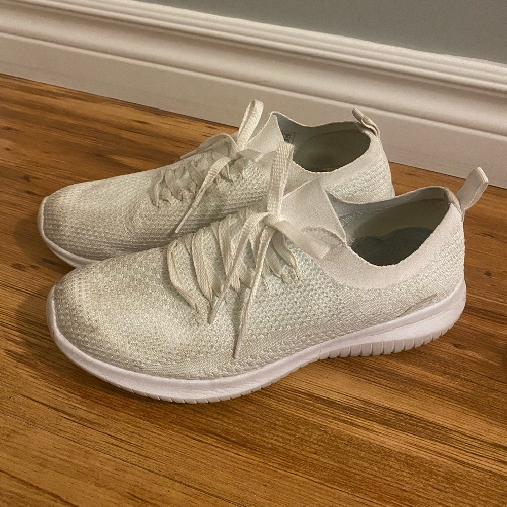 Skechers Sneakers - Picture 5 of 11